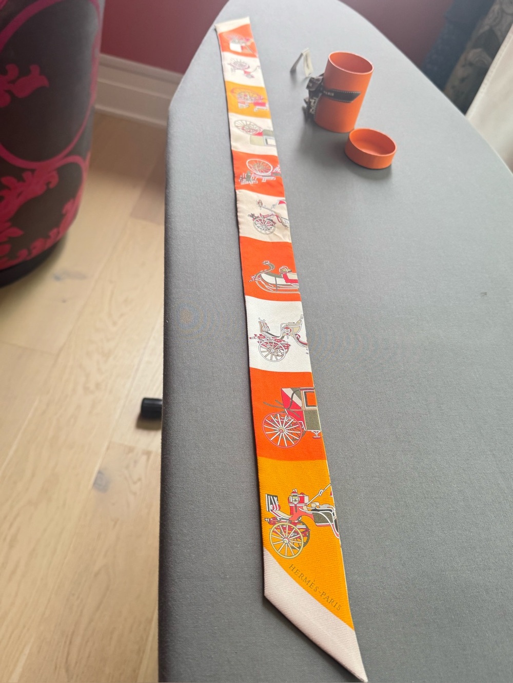Hermès Orange, Cream and Beige Carriage Print Twilly Scarf - Picture 3 of 10